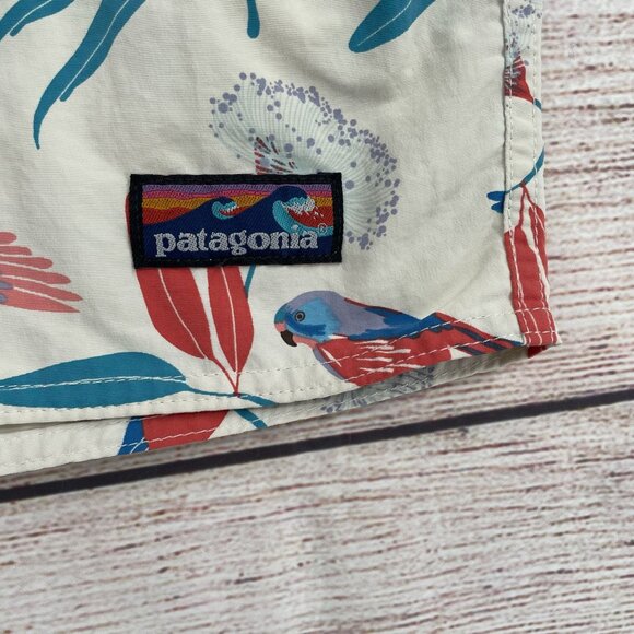 Patagonia Wavefarer Tropical Bird Print 19" Boardshorts Men's 36 White/Blue/Pink - Picture 3 of 8